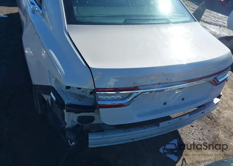 2020 Lincoln Continental Reserve z USA, uszkodzony, nr VIN 1LN6L9NP8L5607472